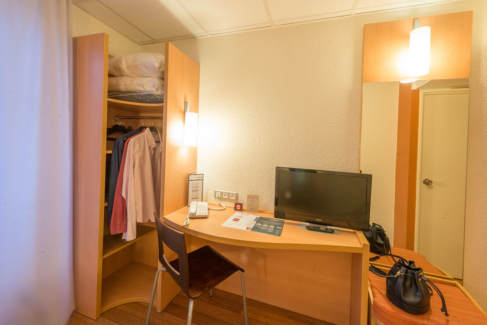 Ibis Centre